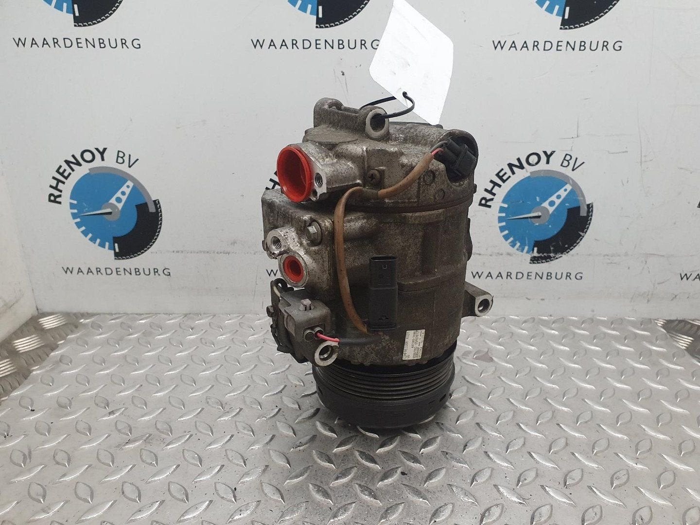 MERCEDES E CLASS AIRCO COMPRESSOR / AIRCOPOMP 2012, Ophalen of Verzenden, Gebruikt, ARN erkend