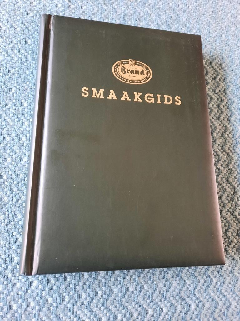 Brand Smaakgids - Hardcover - Nieuwstaat, Boeken, Ophalen of Verzenden, Zo goed als nieuw