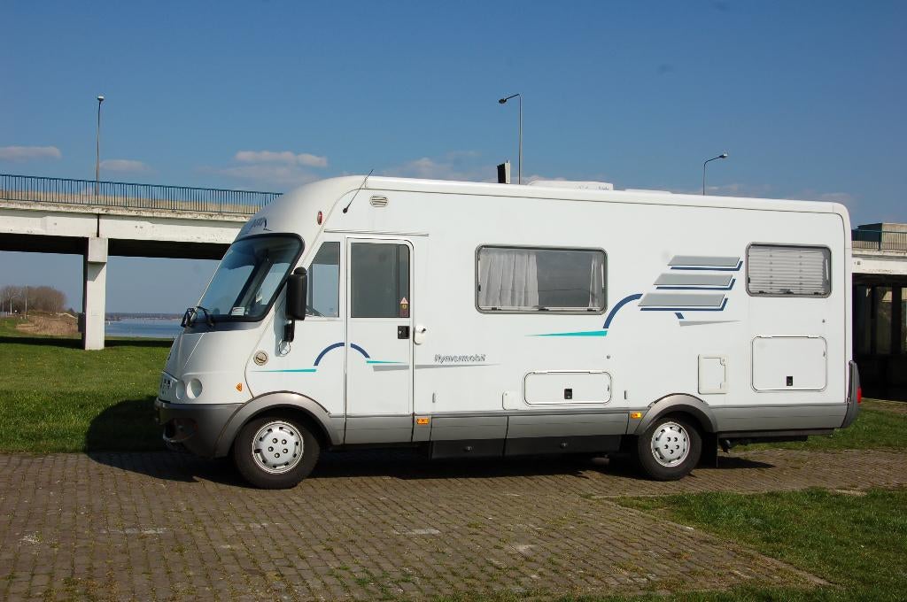 Originele Nederlandse Hymer B644 met lage km stand met NAP, Caravans en Kamperen, Campers, Integraal, Chemisch toilet, Luifel