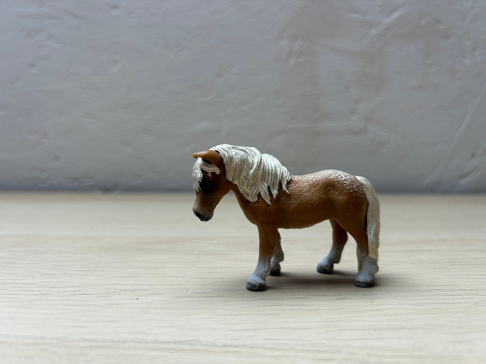 Schleich falabella merrie, Ophalen of Verzenden, Zo goed als nieuw, Paard, Beeldje of Figuurtje