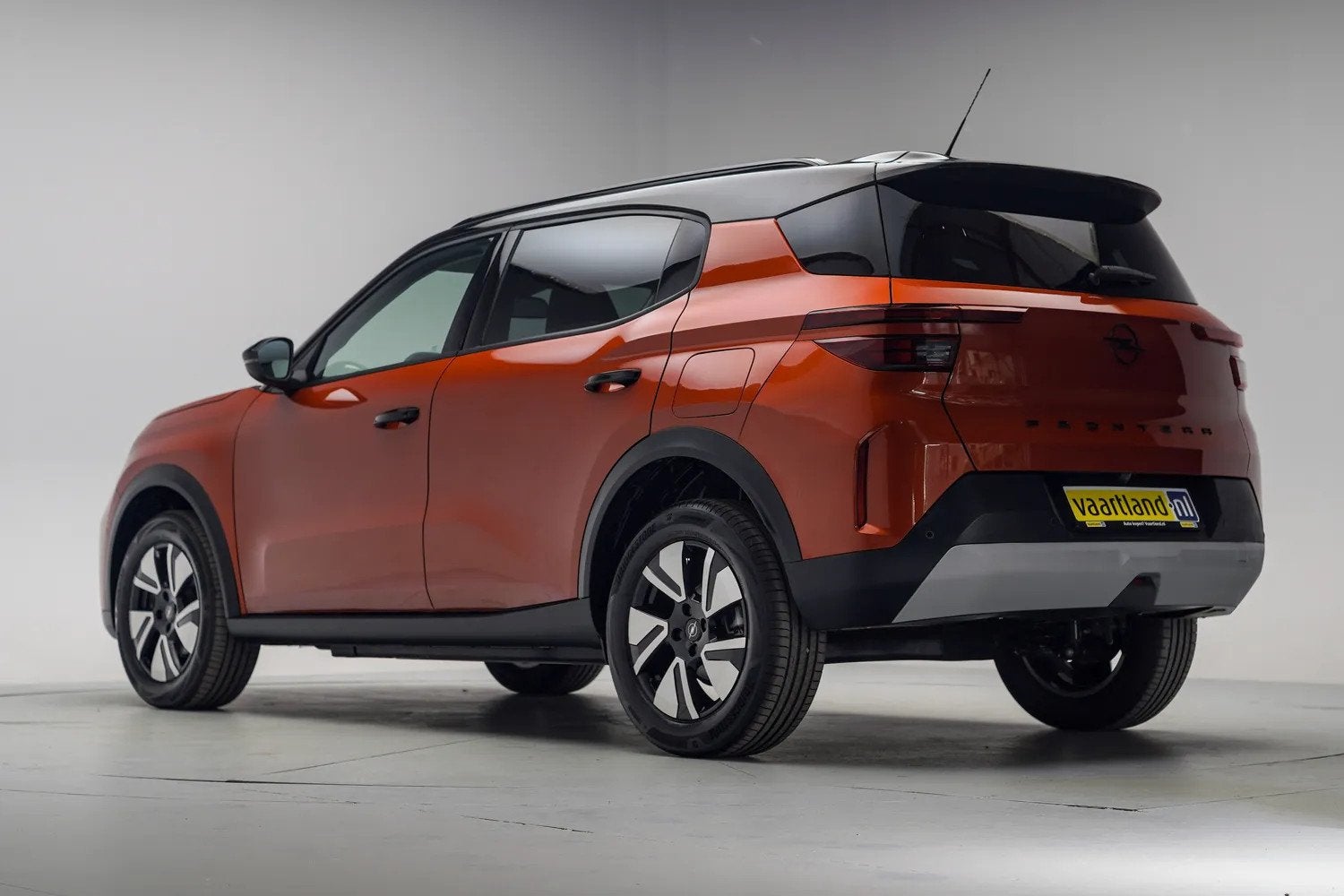 Opel Frontera Electric GS 44 kWh [ LED Navi Stoel-en stuurve, Automaat, 0 cilinders, Gebruikt, Overige kleuren