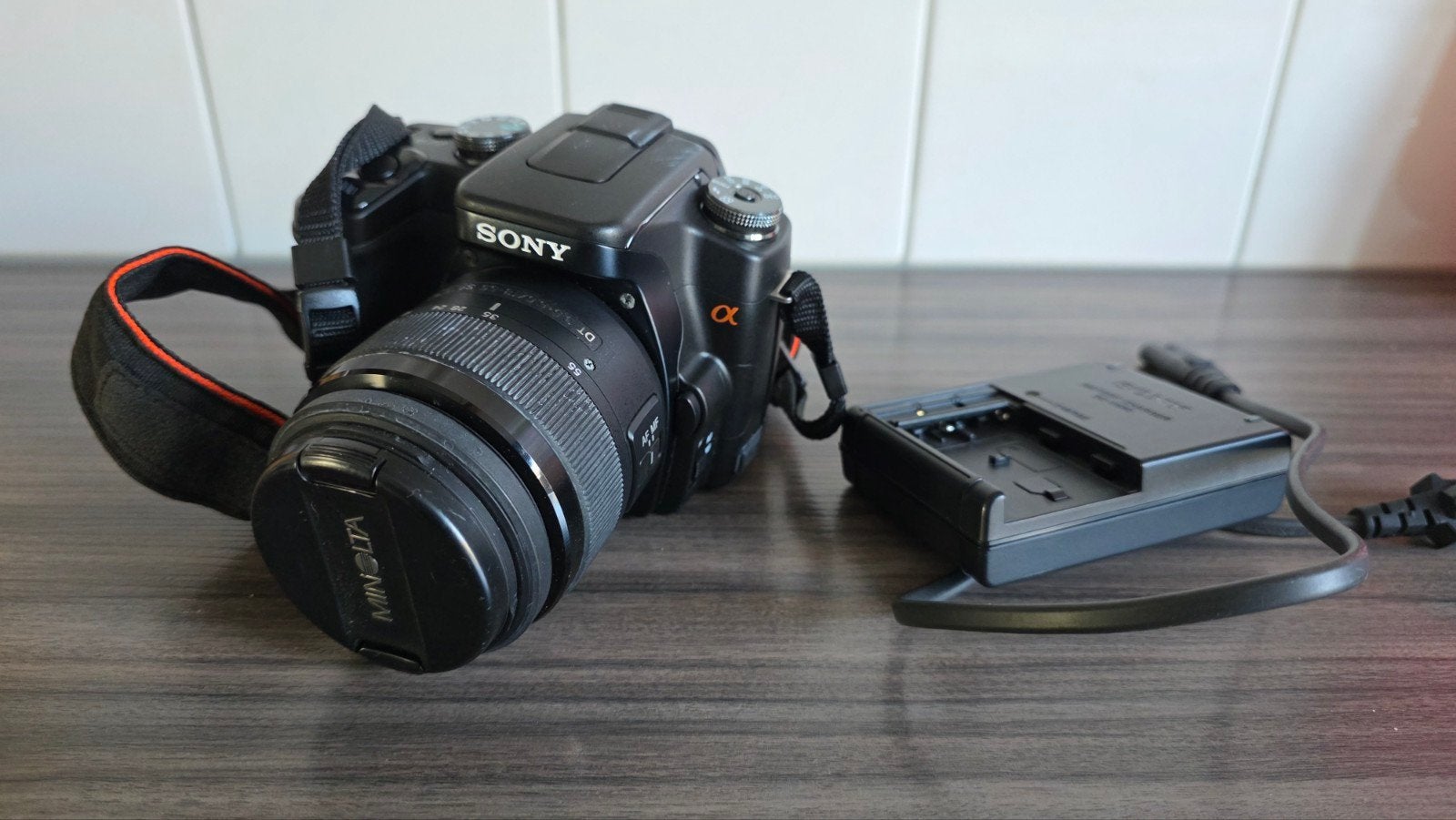 Sony SLT-A100 met 18-55 lens, Ophalen of Verzenden, Sony