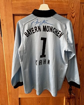 Bayern München 2005 Gesigneerd shirt Oliver Kahn, Verzamelen, Ophalen of Verzenden, Gebruikt, Buitenlandse clubs, Shirt