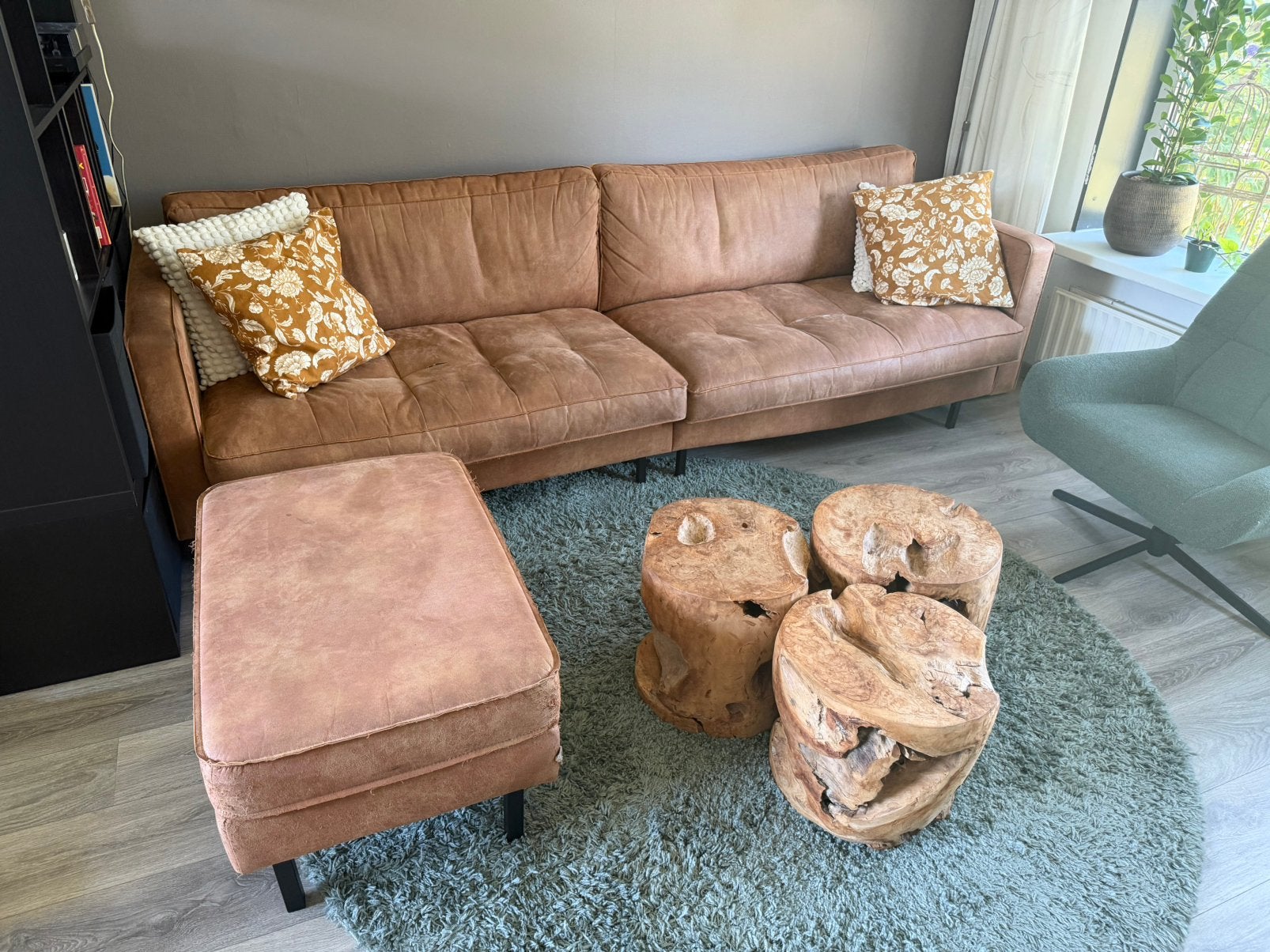 Gratis! 3,5 zits cognac leren bank met hocker, Ophalen, Gebruikt, Leer