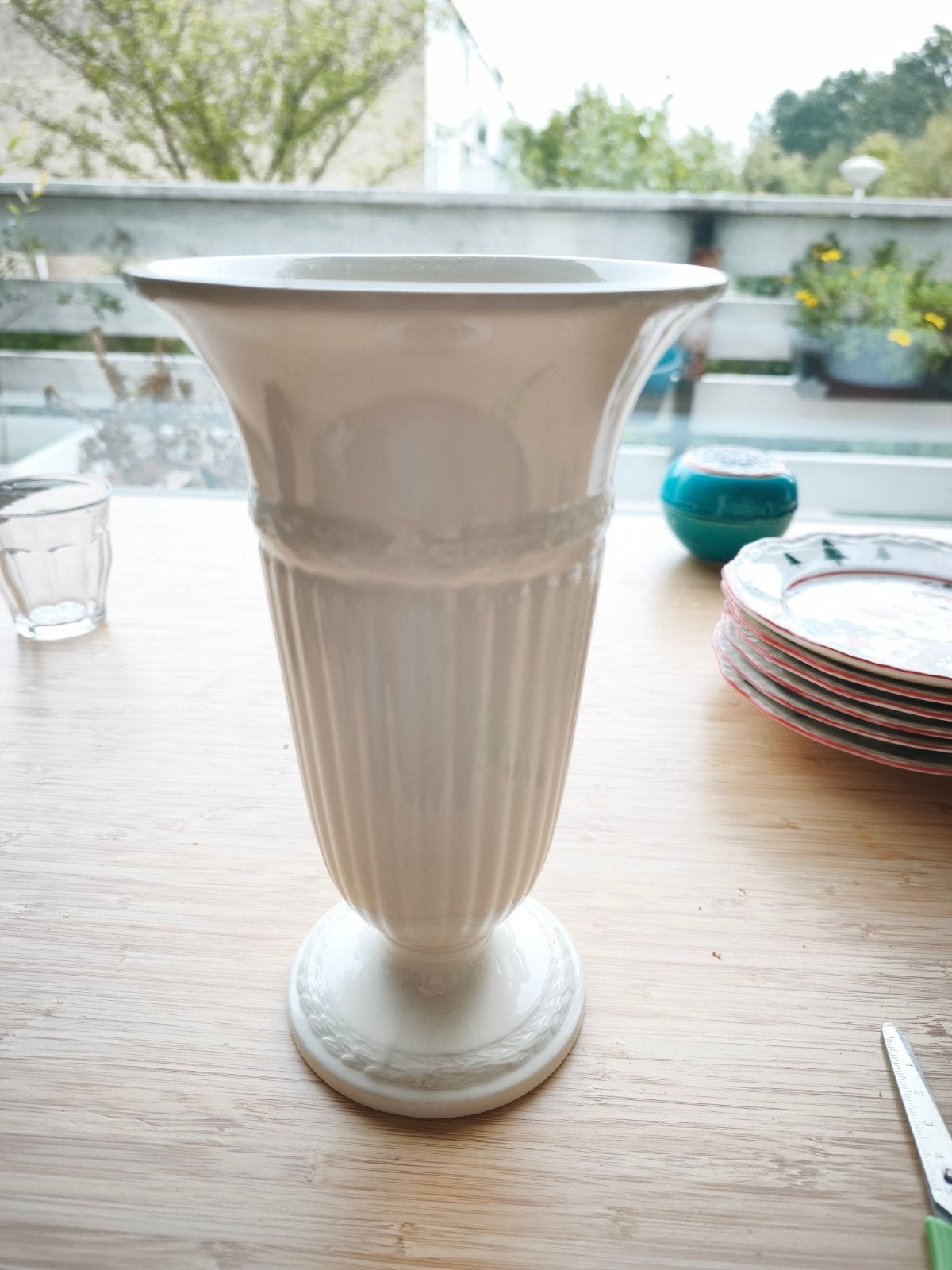 Wedgwood vaas, gebruikt maar zo goed als nieuw, Antiek en Kunst, Ophalen of Verzenden