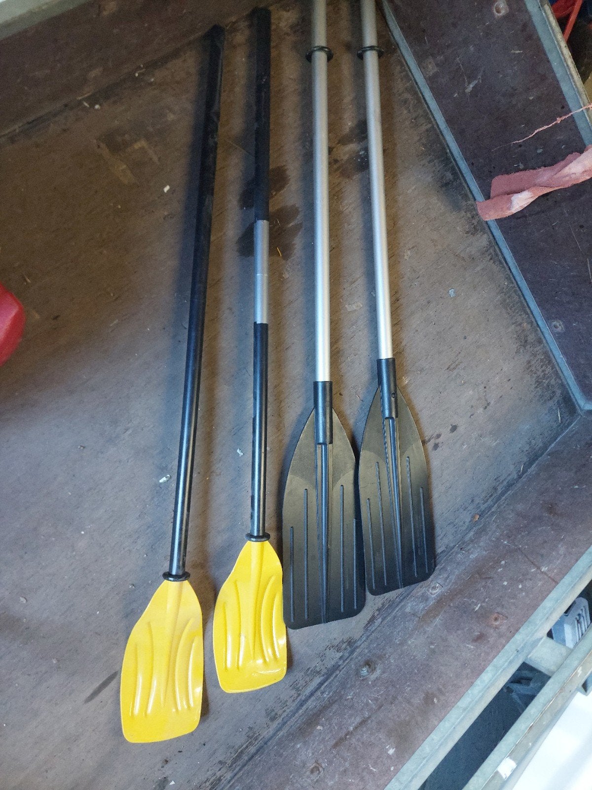 Set van 4 peddels voor boot of kano, Watersport en Boten, Ophalen, Gebruikt, Enkelbladige peddel
