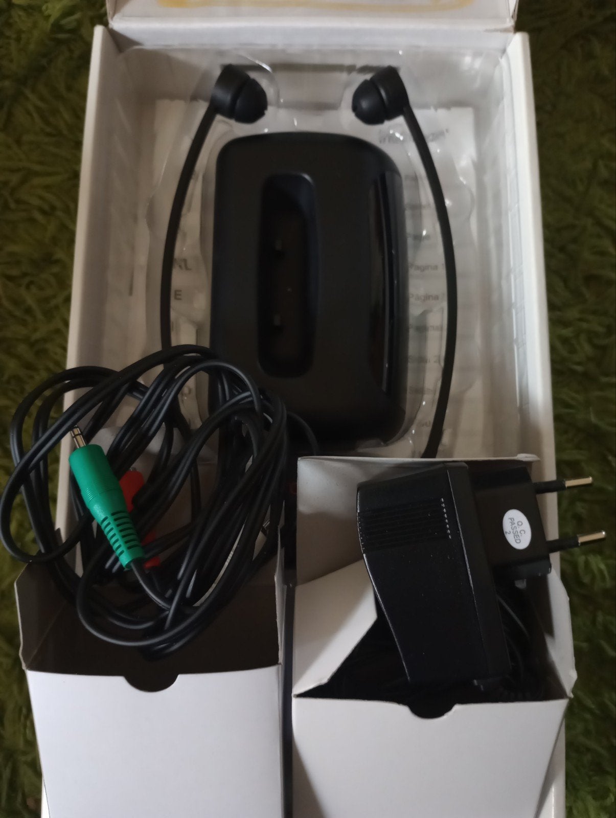 Introson IR Draadloos TV Audio Systeem - Nieuw in doos, Overige merken, In-ear, Nieuw, Ophalen of Verzenden
