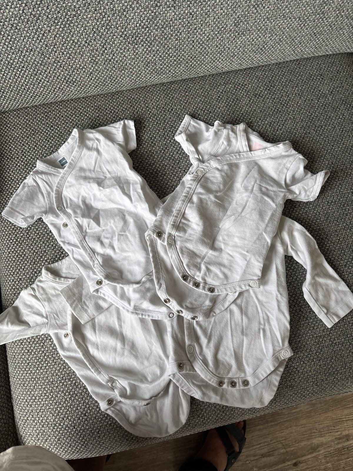 Hema overslagrompers wit maat 50 (4 stuks), Kinderen en Baby's, Babykleding | Maat 50, Ophalen of Verzenden, Gebruikt, Jongetje of Meisje