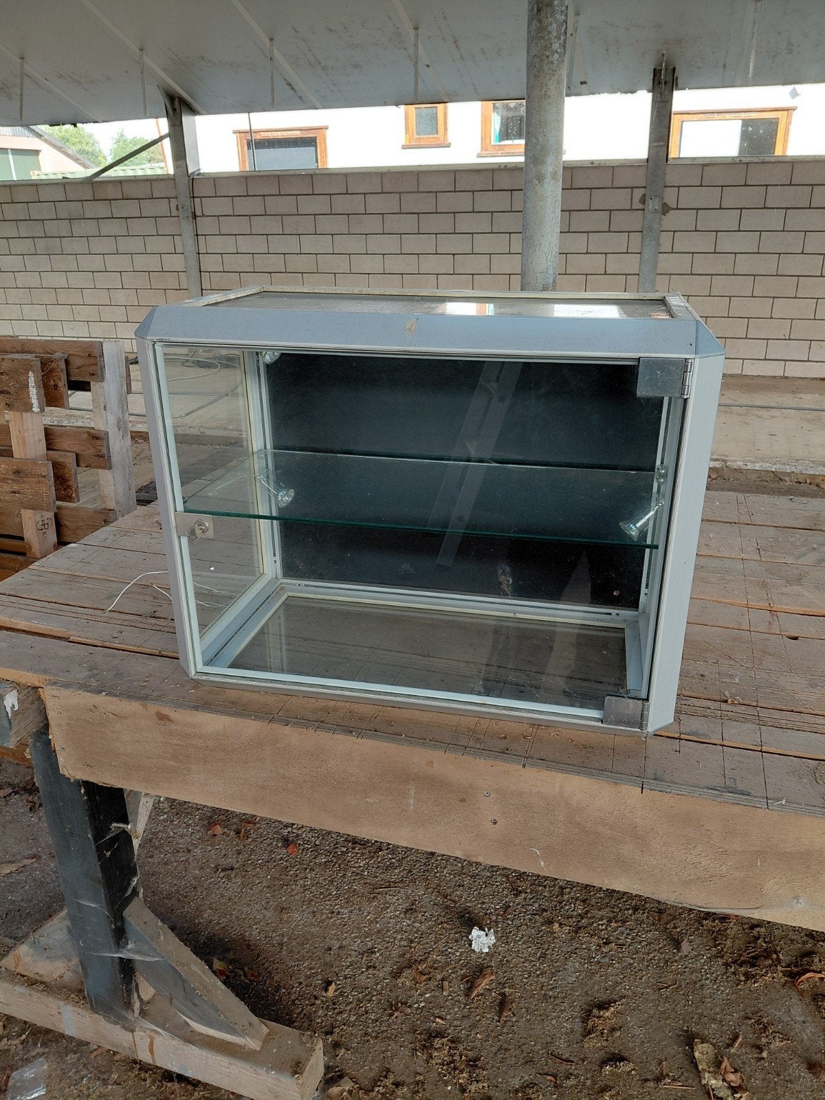 vitrinekastje 65breed 50hoog 35diep  €45, Ophalen, Hok, Minder dan 60 cm