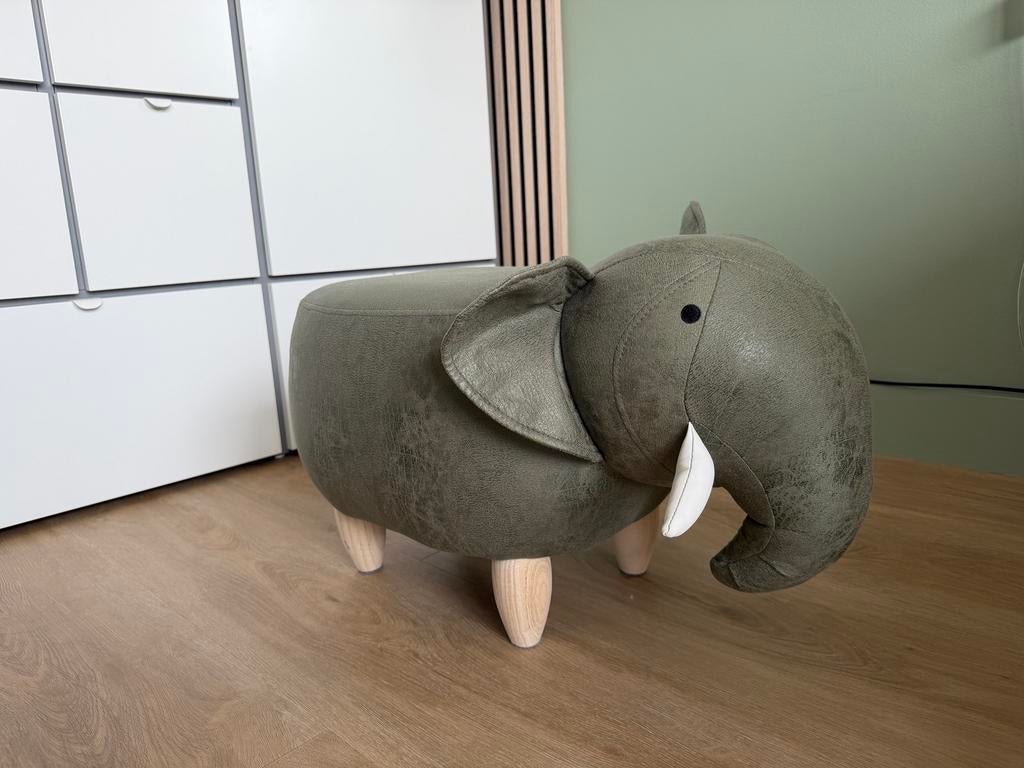 Kwantum poef kruk olifant, Huis en Inrichting, Ophalen of Verzenden, Zo goed als nieuw, Rechthoekig, Minder dan 50 cm