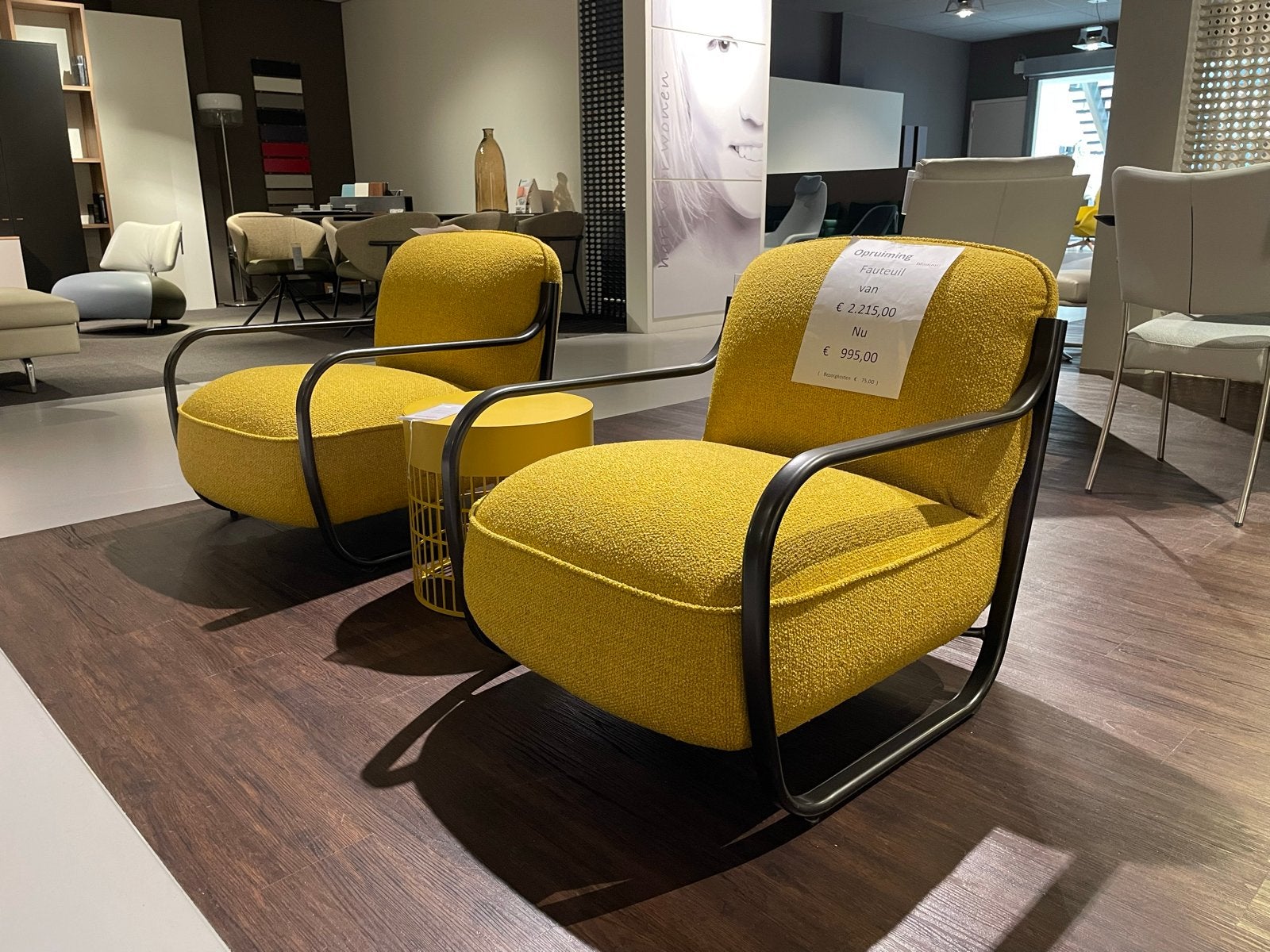 Pode Chap Fauteuil per stuk van €2215,- voor €995,-, Ophalen, Zo goed als nieuw, Stof, 75 tot 100 cm