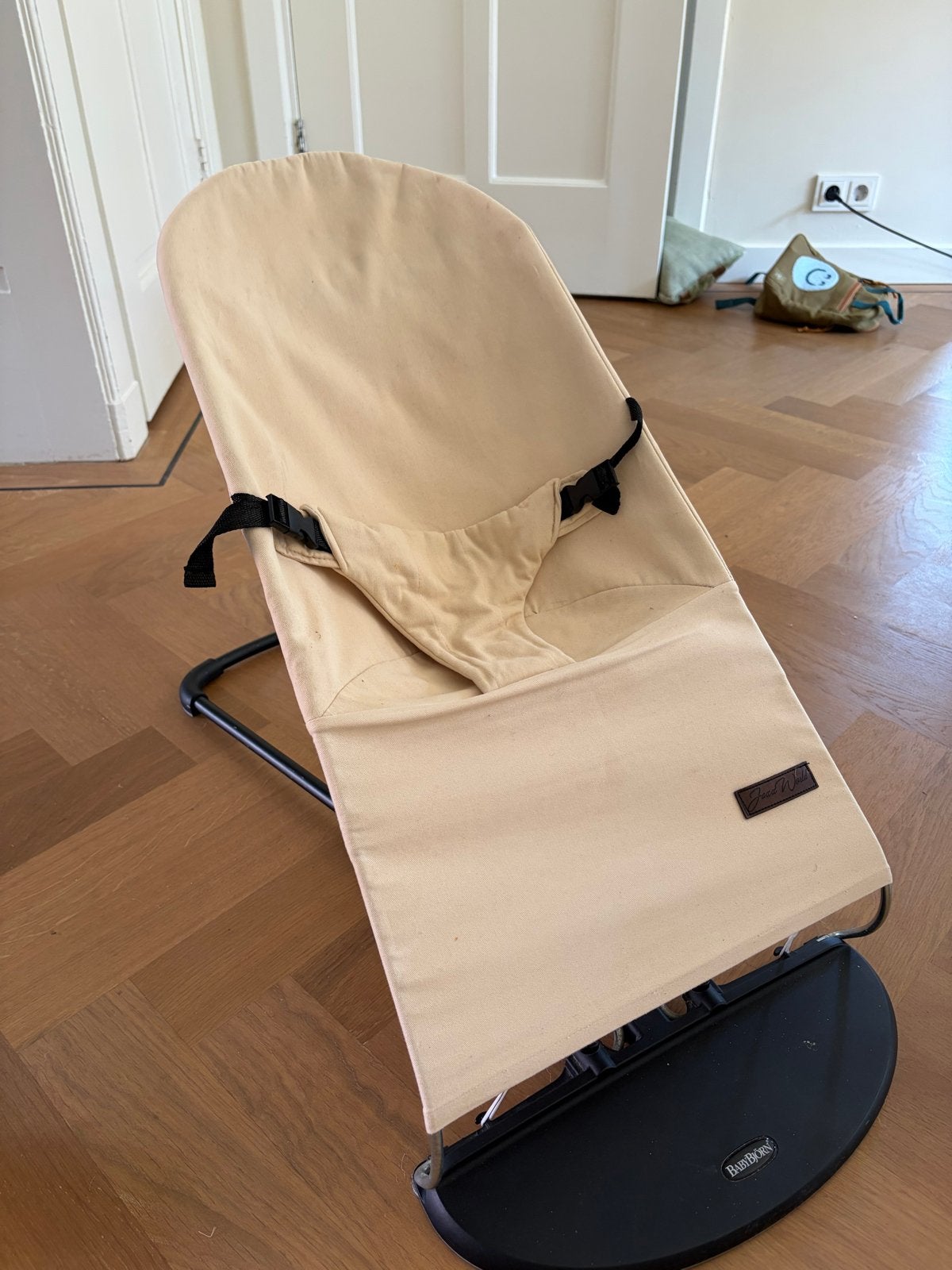 BabyBjörn Wipstoel Bliss - Zo goed als nieuw, Kinderen en Baby's, Wipstoeltjes, Wipstoel, Ophalen, Overige merken, Met gordel(s) of riempje(s)