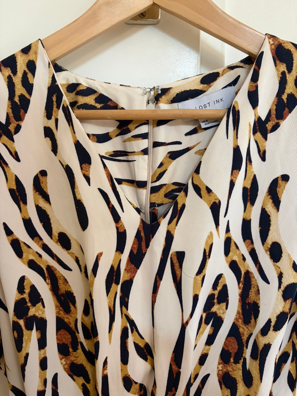 Te koop hele mooi chique middellange jurk van Lost Ink, Meerkleurig, Ophalen of Verzenden, Zo goed als nieuw, Maat 36 (S)