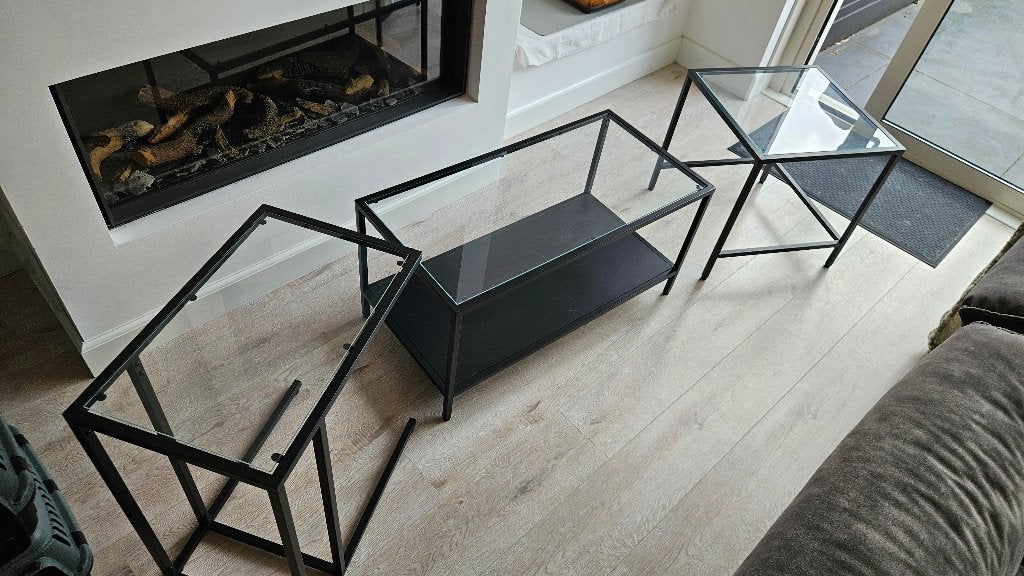IKEA VITTSJO Bijzzettafel-set + Laptopstandaard, Huis en Inrichting, Tafels | Bijzettafels, 75 cm of meer, Modern, Rechthoekig