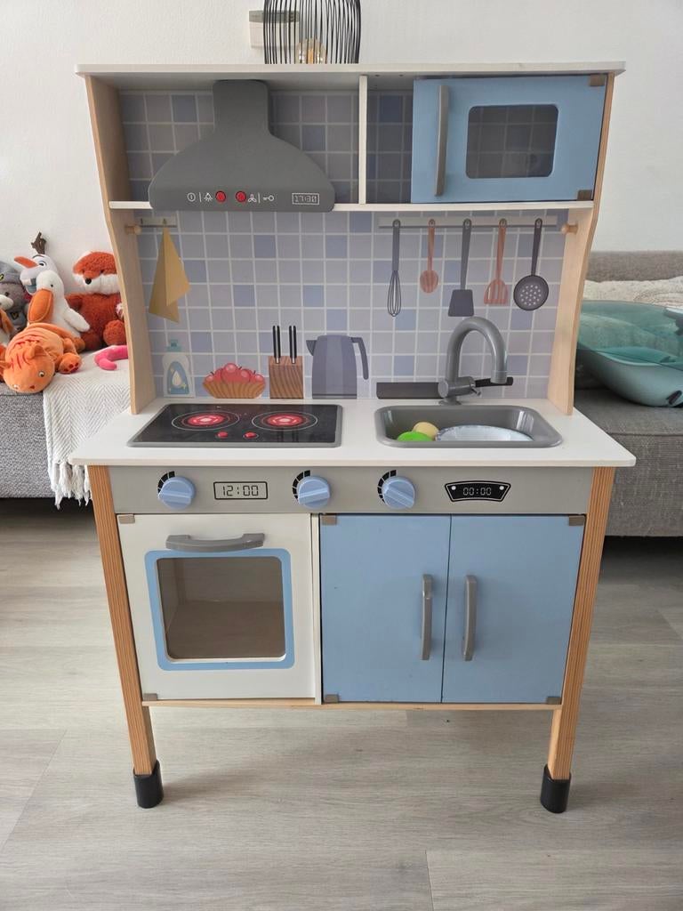 Houten kinderkeuken met accessoires, Ophalen of Verzenden, Gebruikt, Hout, Speelkeuken