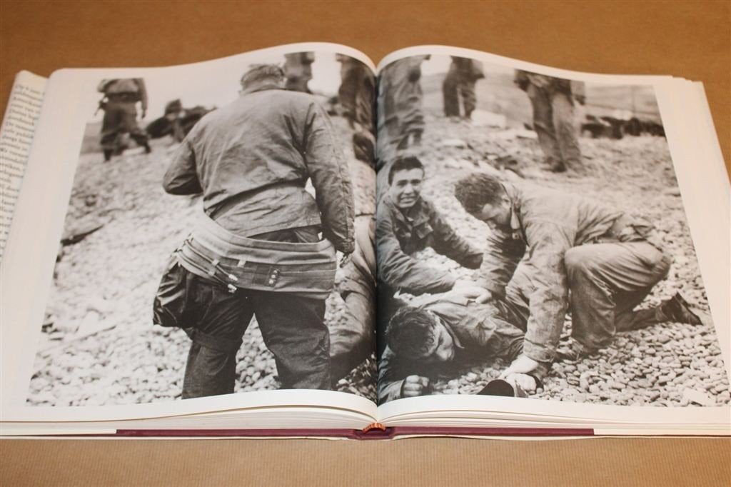 Fotoboek Slag om Normandië — Vanuit Duits Perspectief, Ophalen of Verzenden, Tweede Wereldoorlog, Gelezen, Overige onderwerpen
