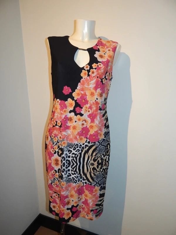 Joseph Ribkoff mooie bloemen jurk hardware deel hals 40, Maat 38/40 (M), Joseph Ribkoff, Zo goed als nieuw, Knielengte