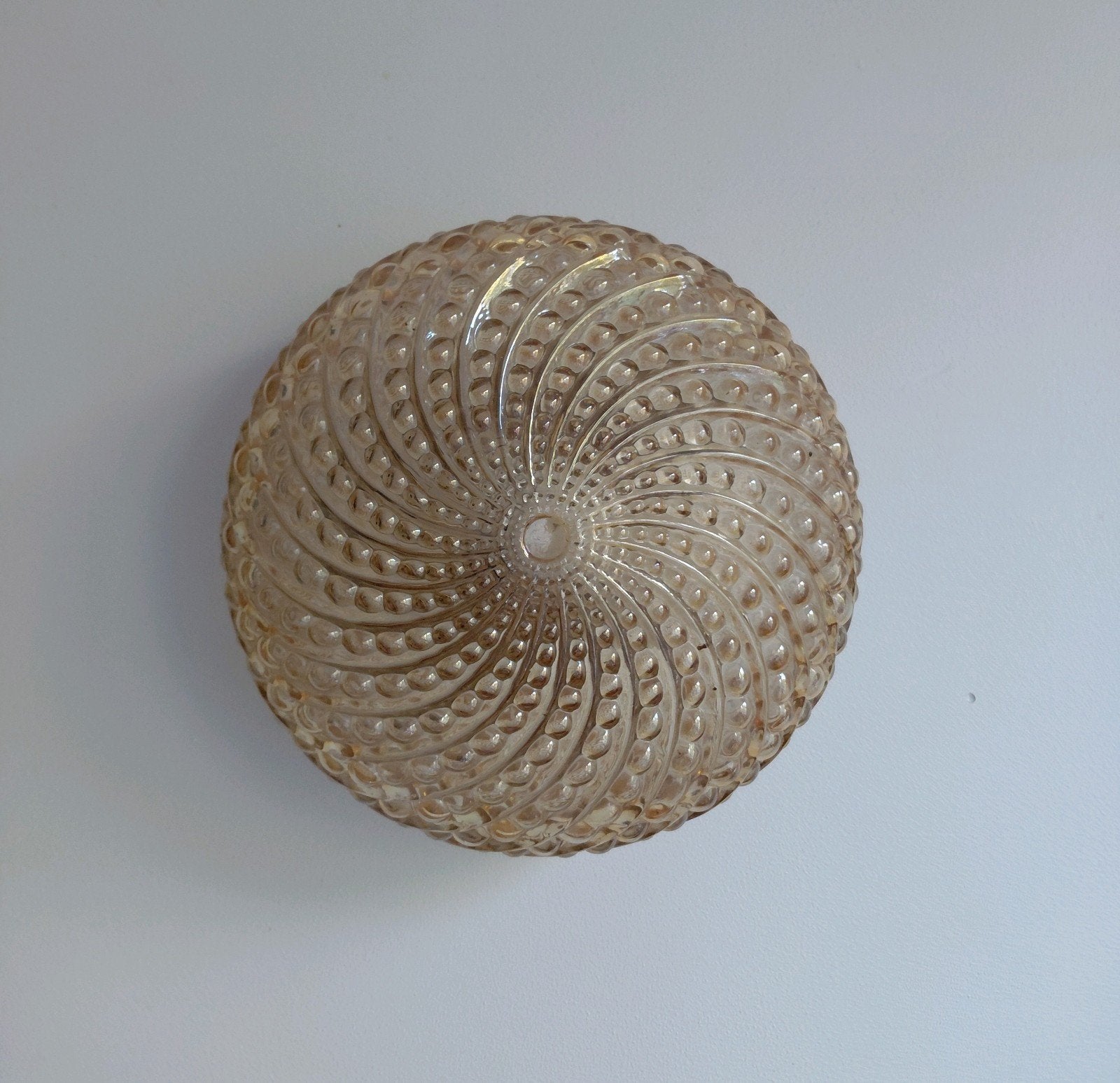 Vintage plafondlamp | Plafonniere | Amberkleur Jaren 60, Ophalen of Verzenden