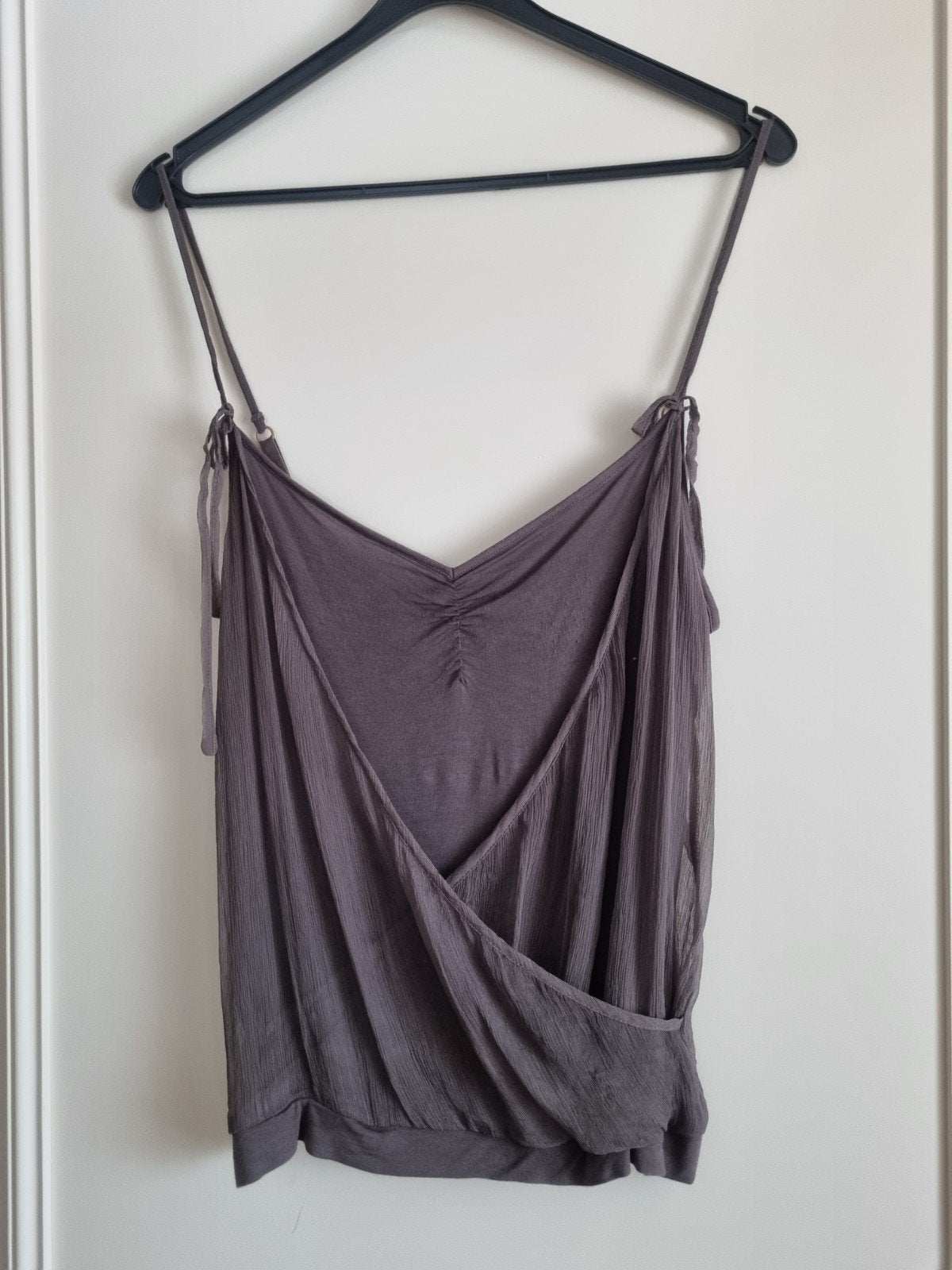 Mooie Top van "Essentiel Antwerp", Essentiel Antwerp, Ophalen of Verzenden, Bruin, Zonder mouw