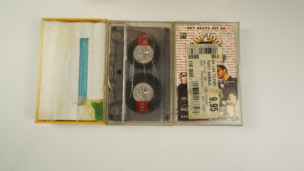 Partij van ongeveer 25 verschillende cassettebandjes., Gebruikt, 2 t/m 25 bandjes, Overige genres, Ophalen of Verzenden