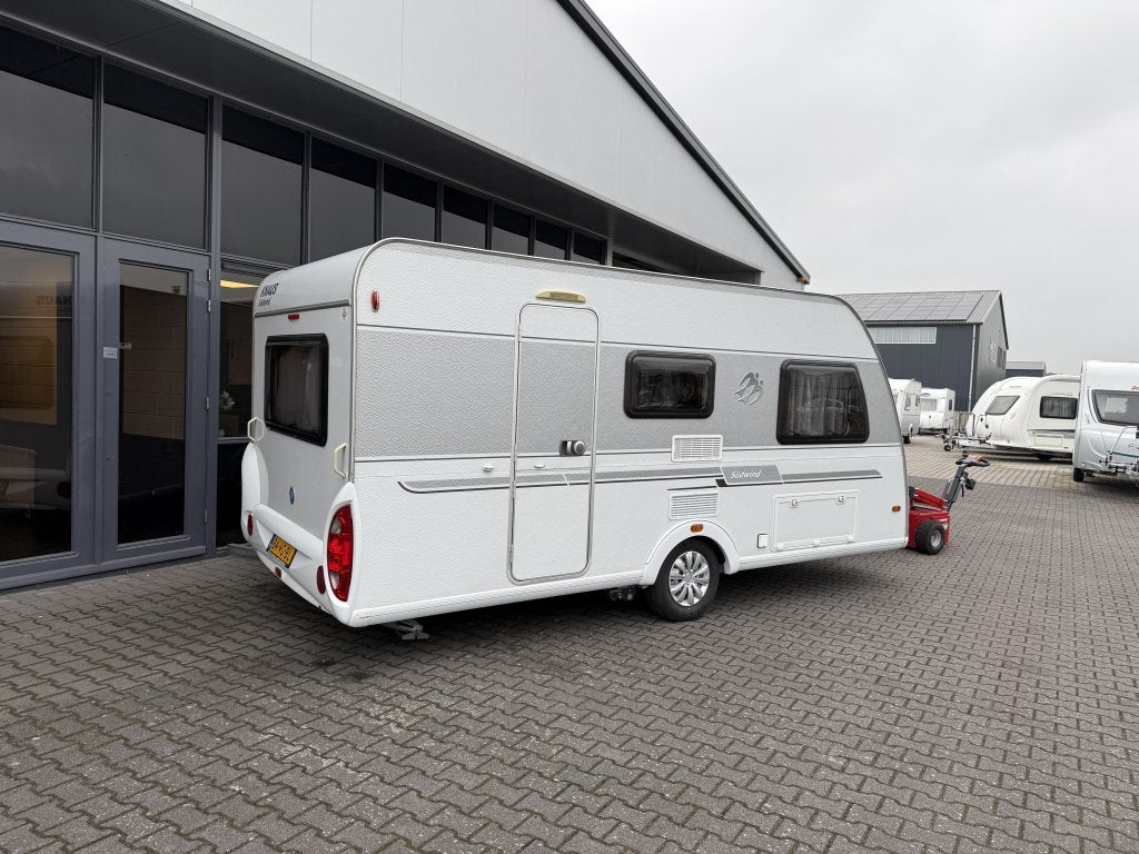 Knaus Sudwind 450 EL 2 Aparte Bedden + zit #Kompakt Model #, Caravans en Kamperen, Caravans, Lengtebed, Bedrijf, Treinzit, Tot en met 3