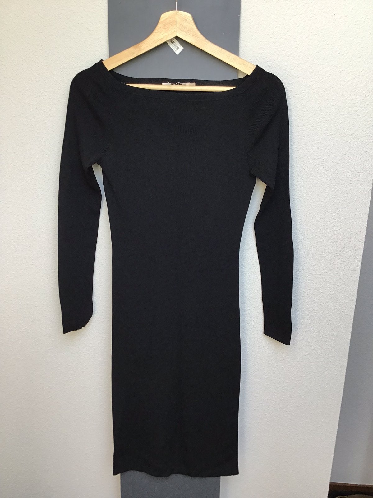 Zwarte stretch jurk Nikkie Plessen, maat 36, Ophalen, Zwart, Zo goed als nieuw, Knielengte