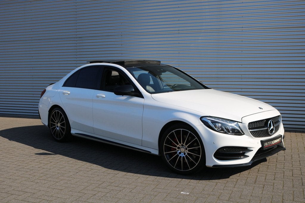 Mercedes-Benz C-Klasse 250 AMG Pakket (Panoramadak Sportlede, Automaat, 4 cilinders, Wit, Leder