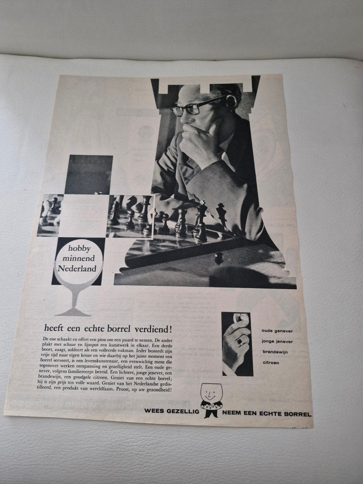 Advertentie: 'hobby minnend Nederland heeft een echte borrel, Verzamelen, Ophalen of Verzenden
