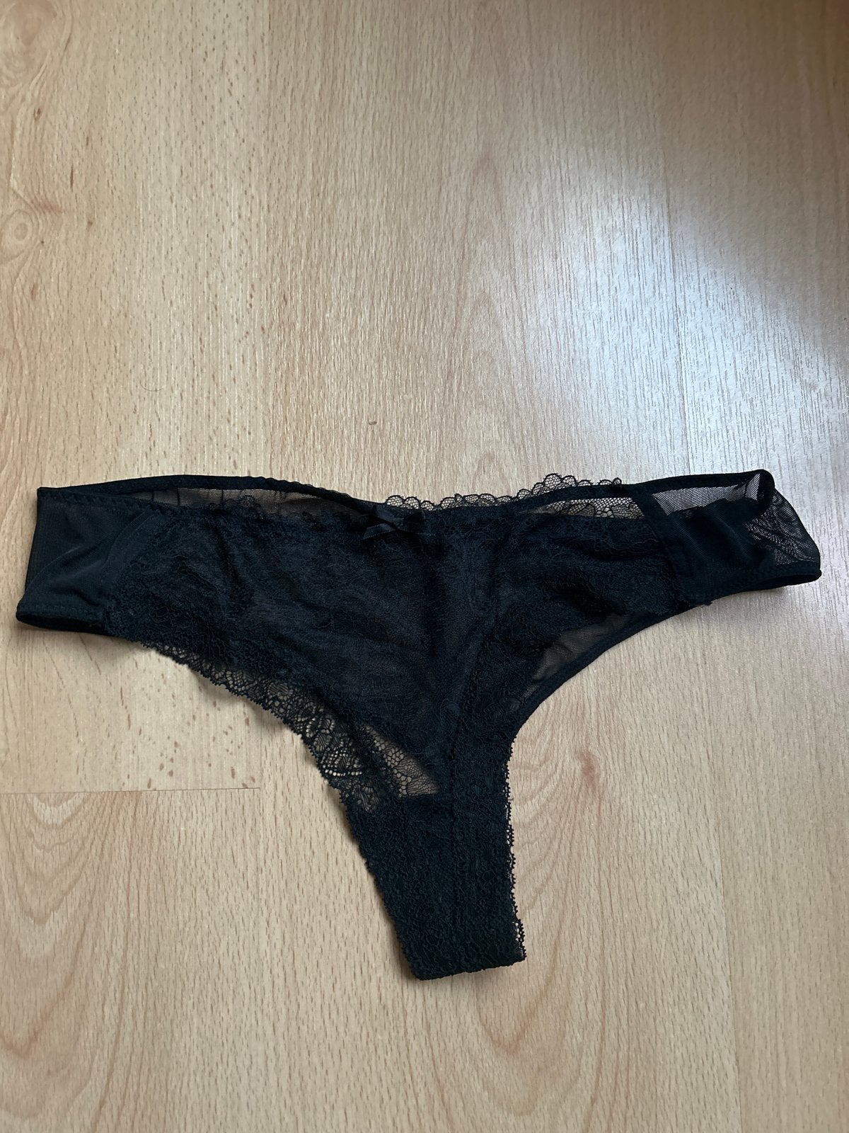 Zwarte kanten string H&M, maat S, Verzenden, Zwart, String