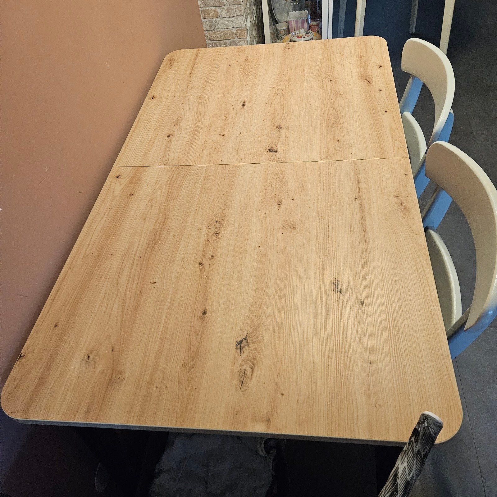 MOET SNEL WEG tafel uitschuifbaar 140x80 tot 180cm meubella, Huis en Inrichting, Ophalen, 50 tot 100 cm, Zo goed als nieuw, 150 tot 200 cm