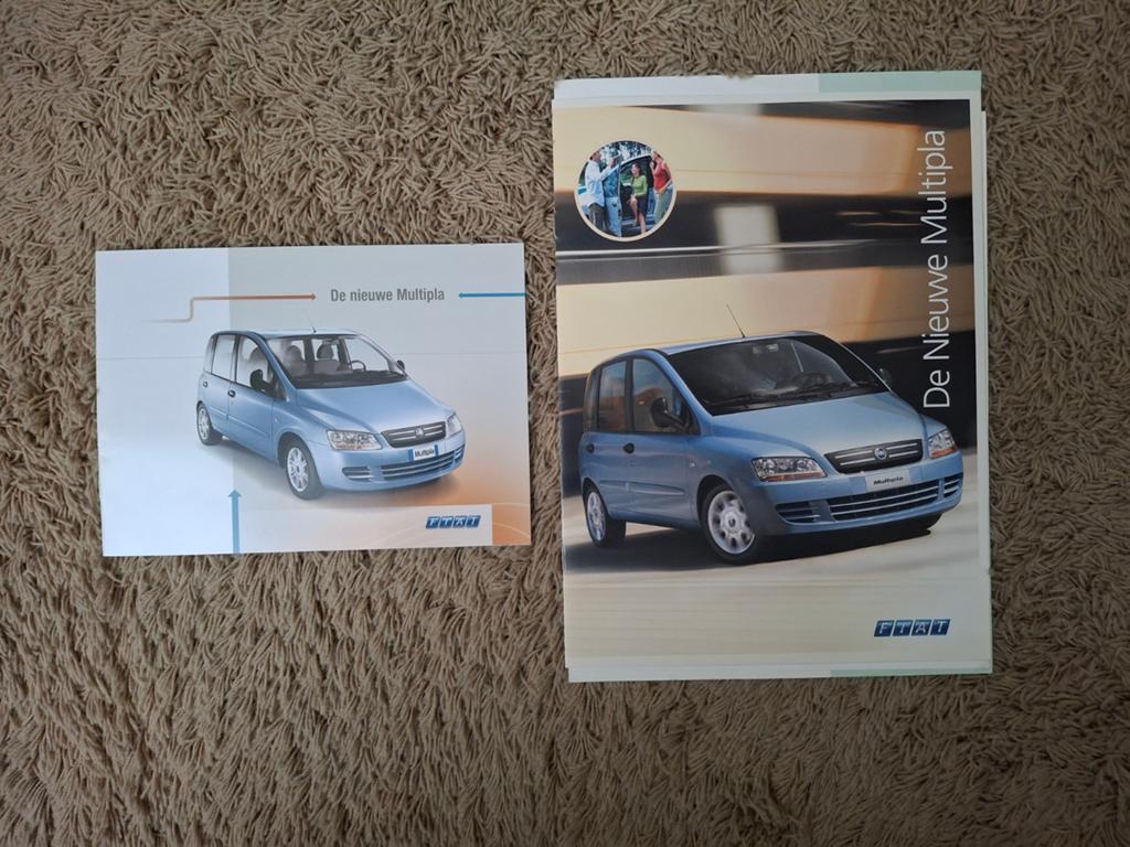 2x autofolder Fiat Multipla 2e generatie, Verzenden, Zo goed als nieuw, Overige merken