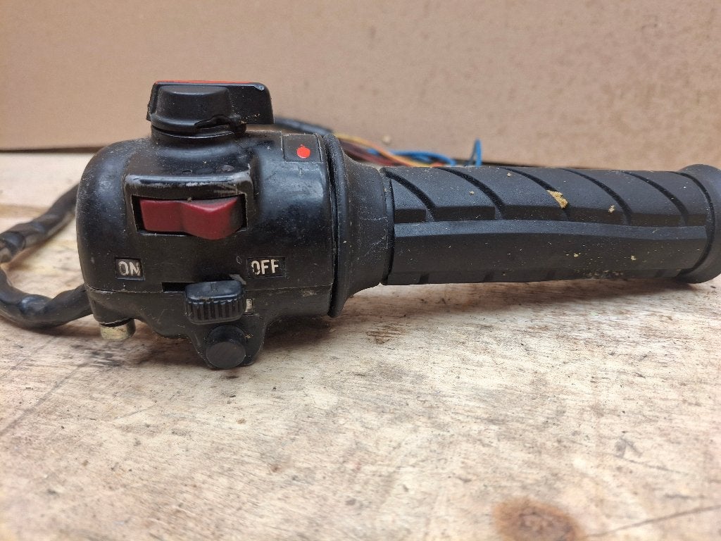Stuurschakelaar Rechts Yamaha xs650 / xs 650 xs xs1 xs2 7L, Motoren, Onderdelen | Yamaha, Gebruikt, Ophalen of Verzenden