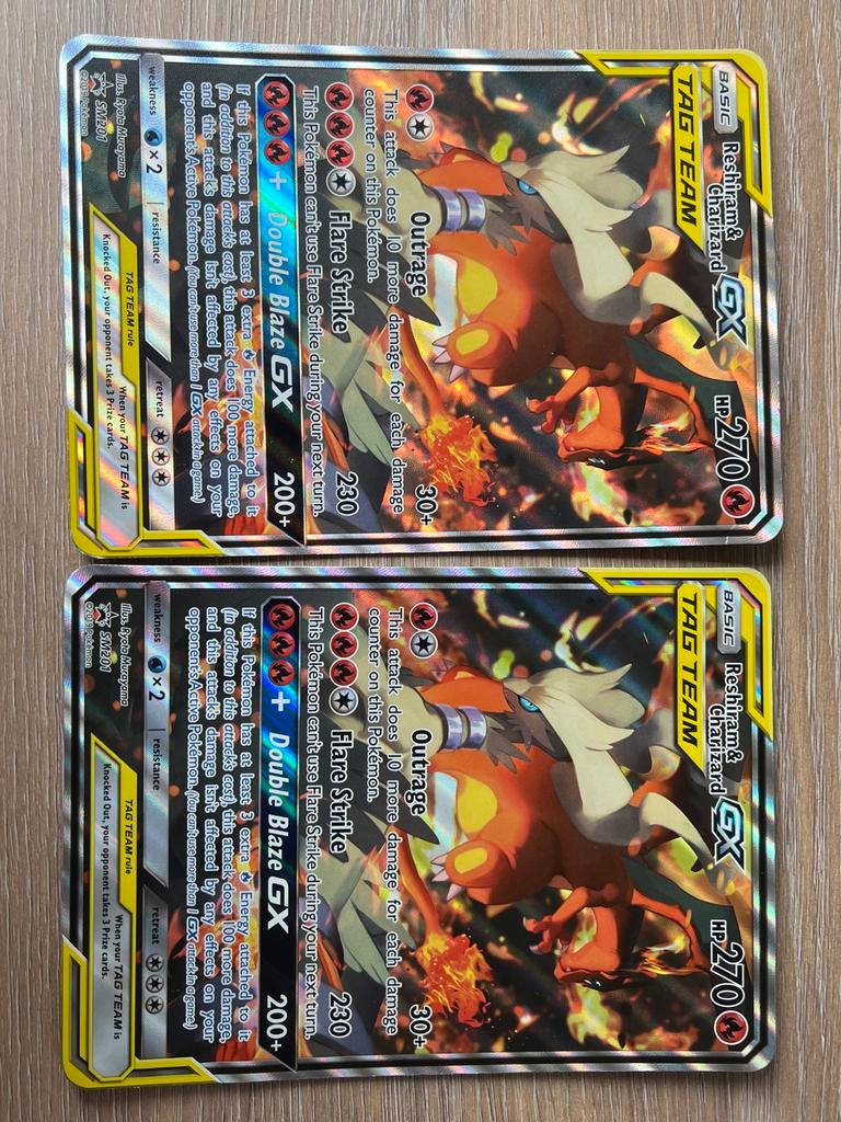Pokémon Kaart Reshiram & Charizard GX SM201 (2 stuks), Ophalen of Verzenden, Nieuw