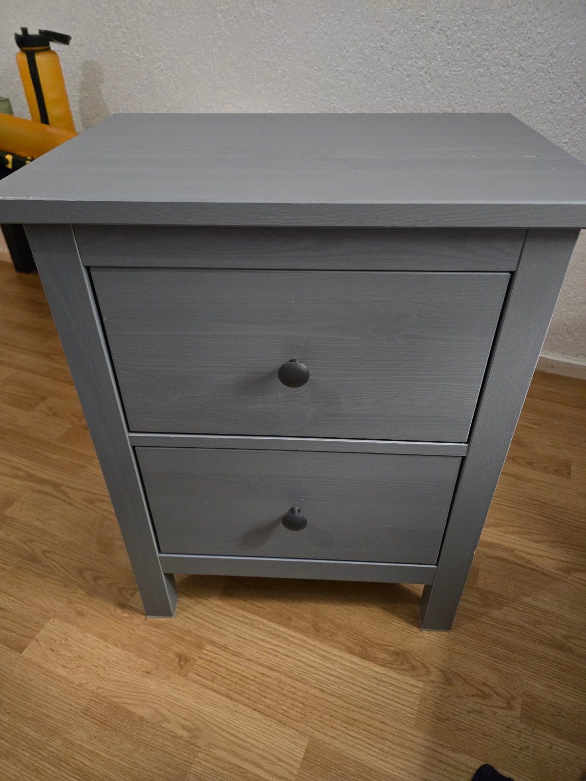 Ikea Hemnes Nachtkastje/Ladekastje met 2 lades - Grijs, Gebruikt, 45 tot 65 cm, Hout, 55 tot 70 cm