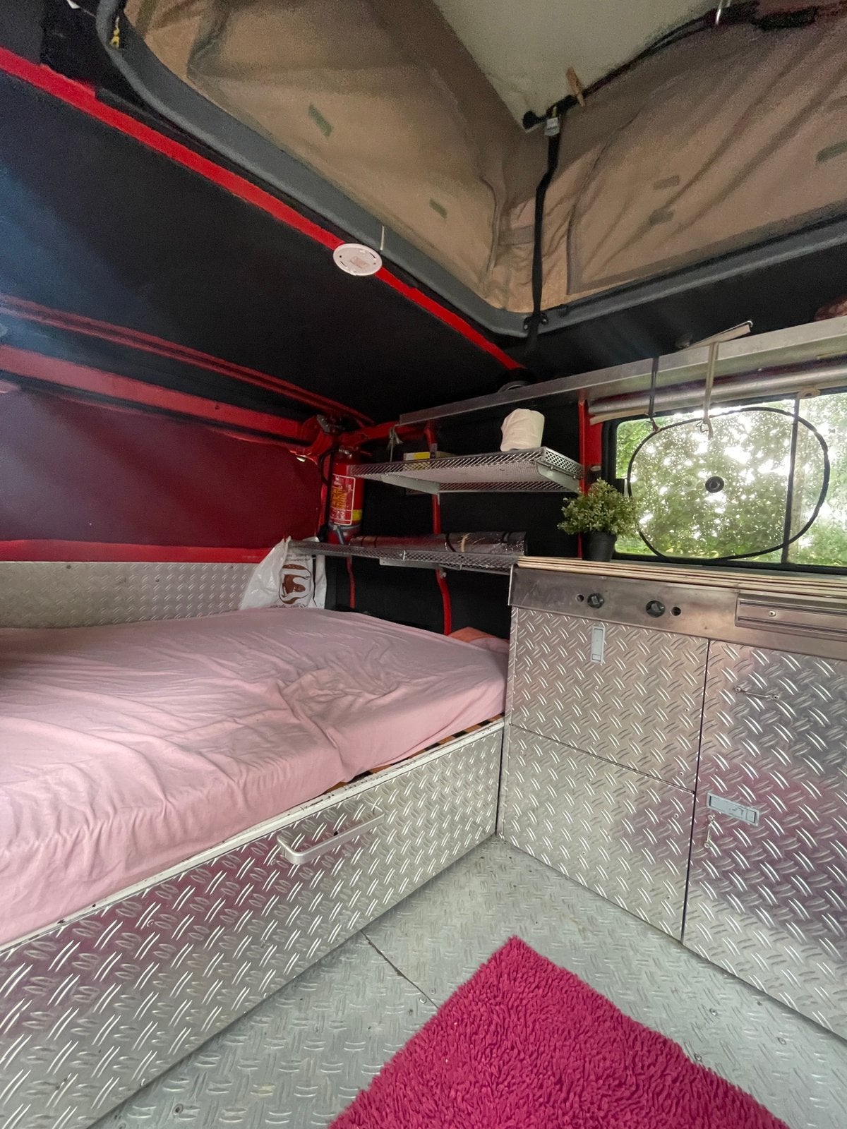 De Ford Transit MK2 4x4 SIRA VVS oldtimer camper, foto 6