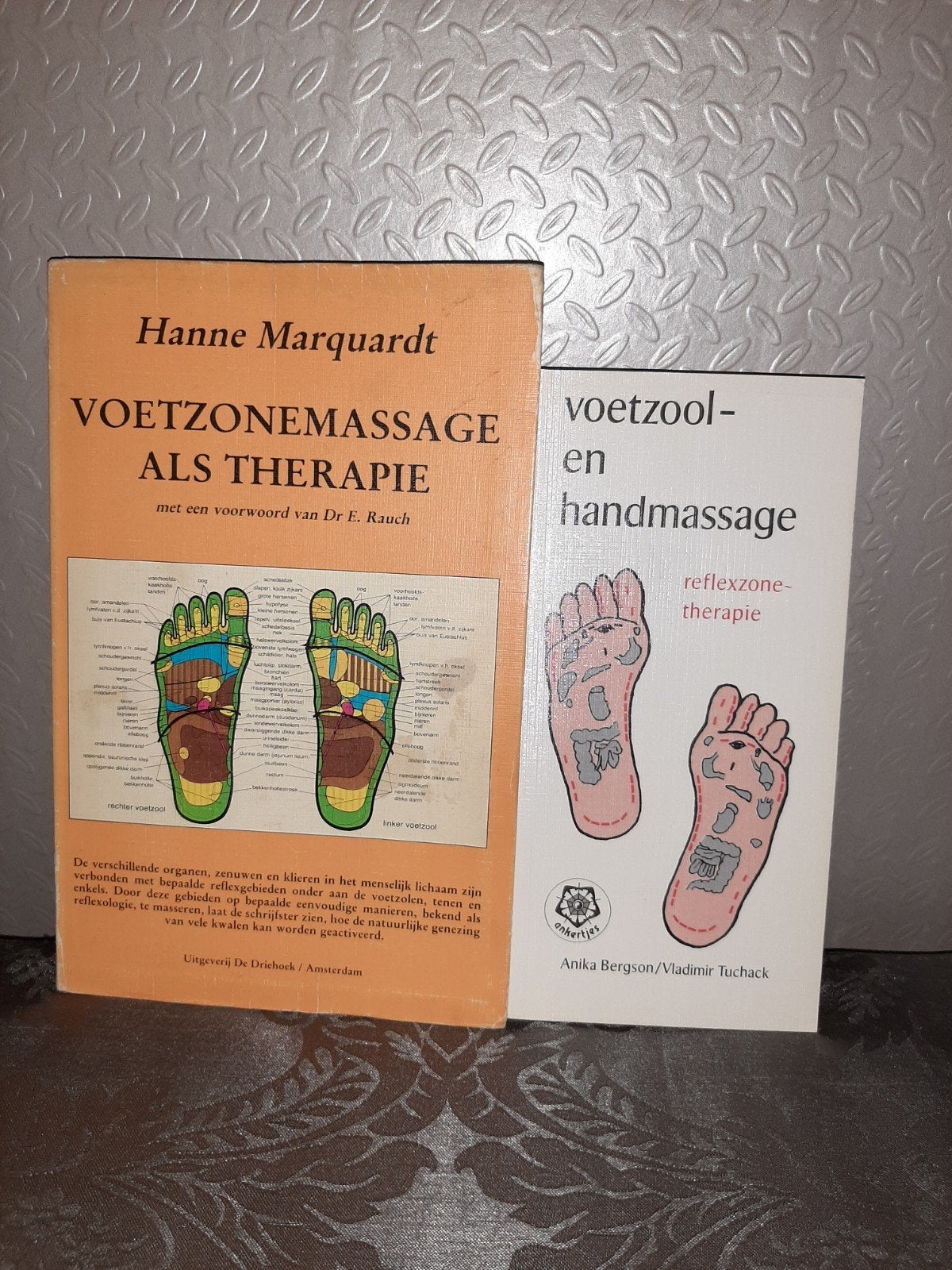 Voetzone- en handmassage boeken - Reflexzonetherapie, Ophalen of Verzenden