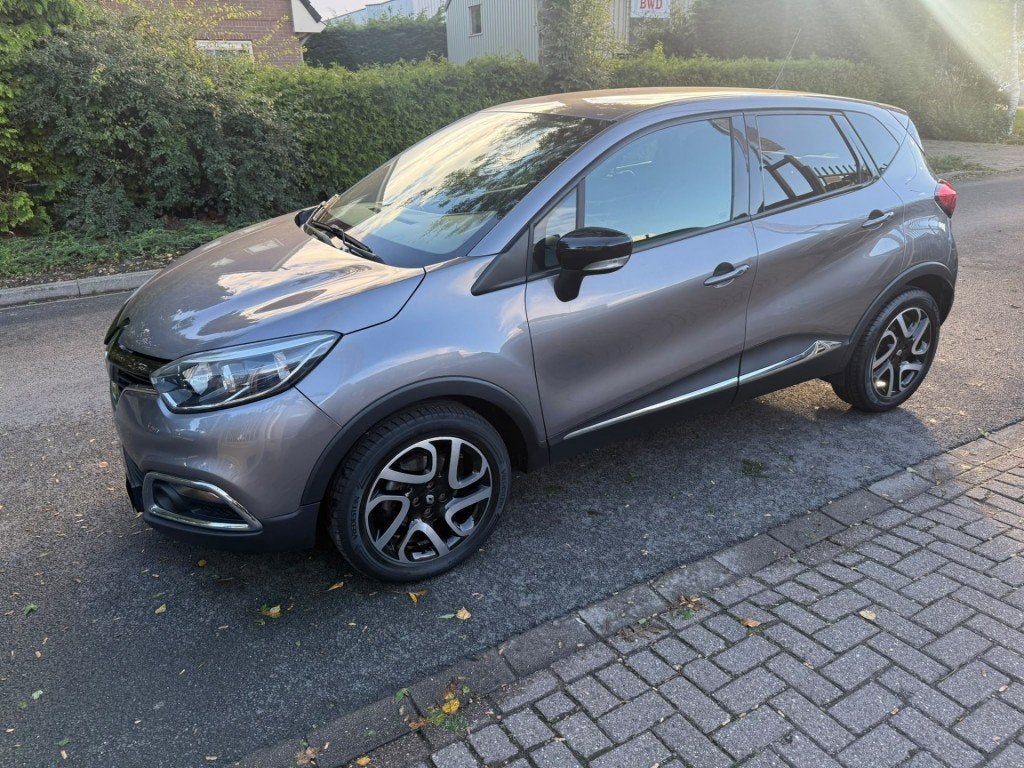Renault CAPTUR 1.2 TCE Dynamique* automaat * trekhaak* licht, Auto's, 4 cilinders, Met garantie (alle), Verwarmde buitenspiegels