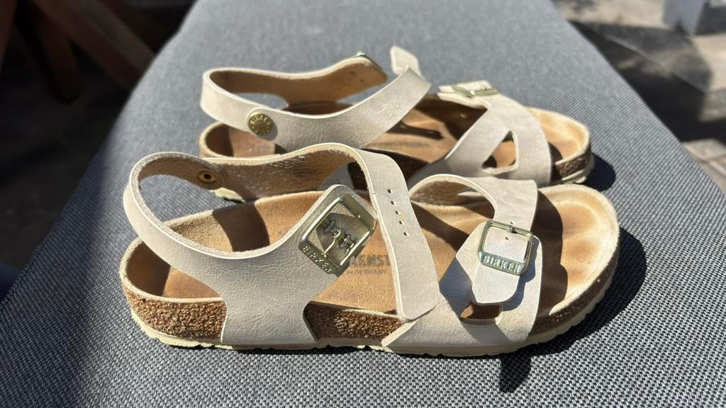 Birkenstock Rio Gold/Pearl maat 35 zgan, Meisje, Schoenen, Ophalen of Verzenden, Zo goed als nieuw