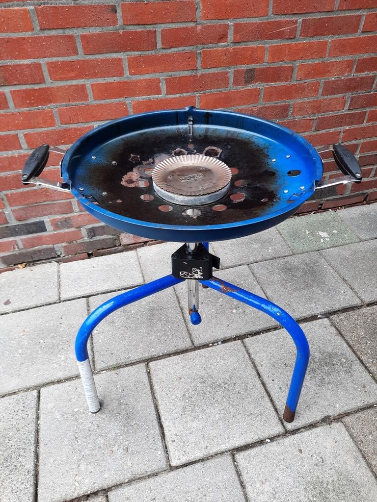 Skottelbraai Compacte blauwe barbecue op driepoot, Ophalen, Gebruikt