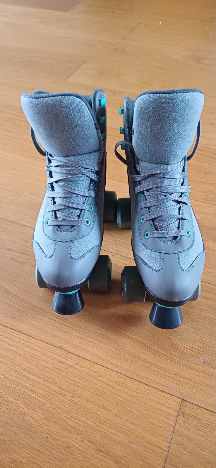 Rolschaatsen, Ophalen, Zo goed als nieuw