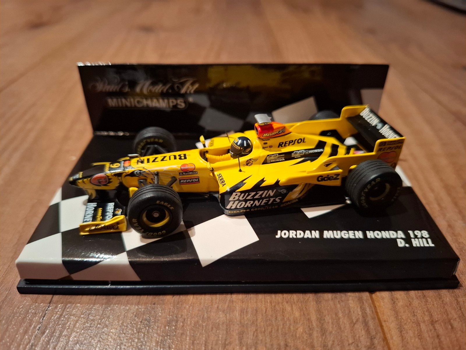 Minichamps Jordan Mugen Honda 198 D. Hill Formule 1 model, Ophalen of Verzenden, Zo goed als nieuw, Auto, MiniChamps