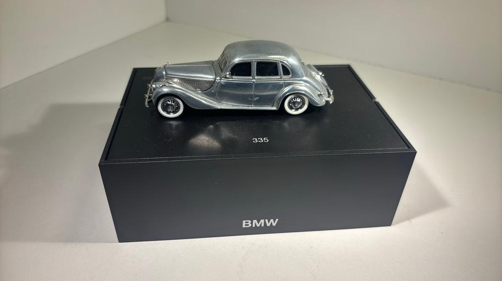 Bmw 335 chroom minichamps 1.43, Auto, Ophalen of Verzenden, MiniChamps, A
