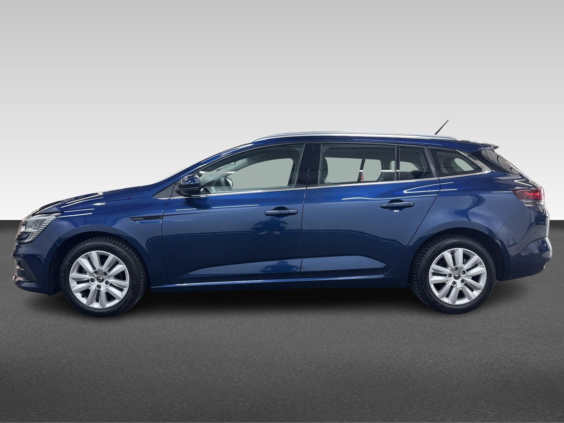 Renault Mégane Estate 1.3 TCe Business Zen, Gebruikt, 4 cilinders, Blauw, 17 km/l
