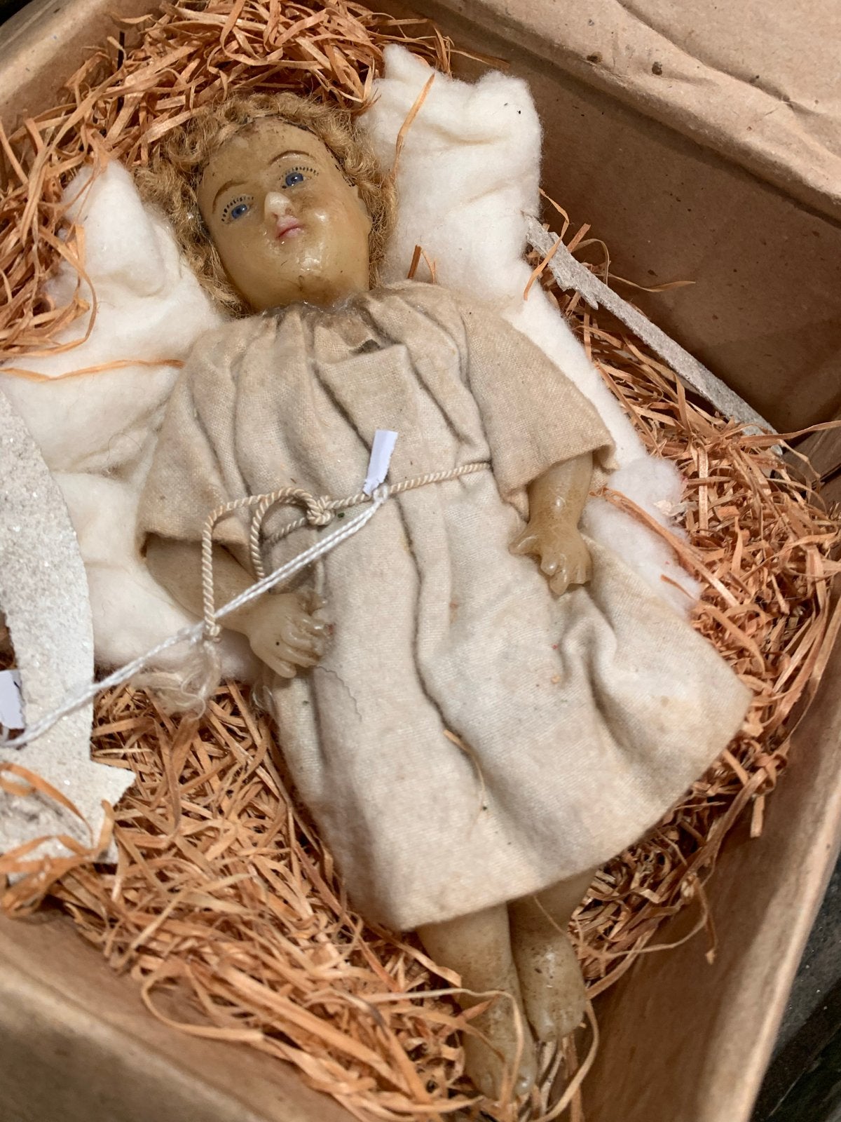 Antiek Wassen Kindje Jezus in Kribbe - Kerststal Decoratie, Antiek en Kunst, Antiek | Religie, Ophalen of Verzenden