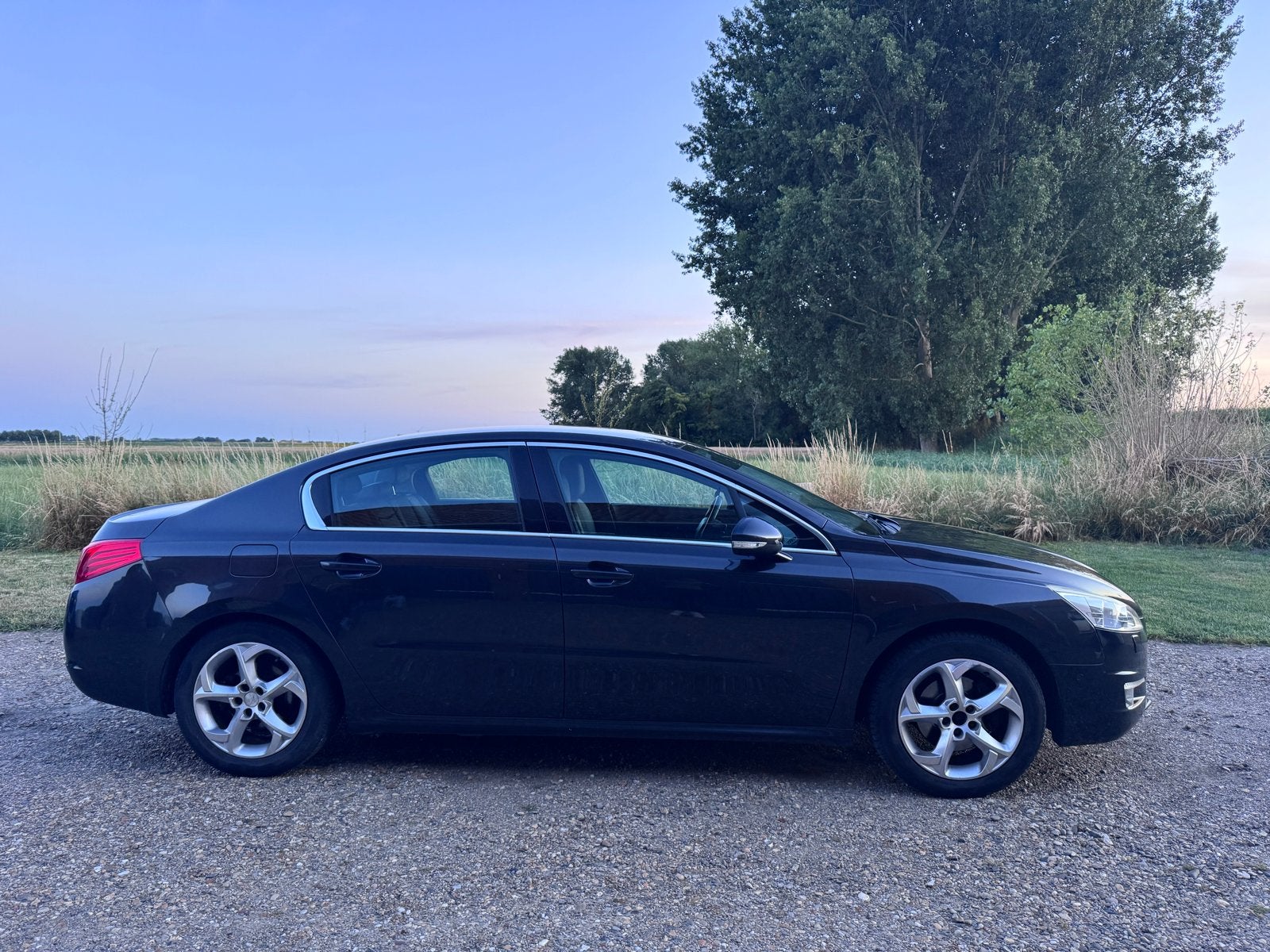 Peugeot 508 1.6 2011 Grijs GT-line *EXPORT*, Auto's, Peugeot, Voorwielaandrijving, Zwart, Leder en Stof, Handgeschakeld