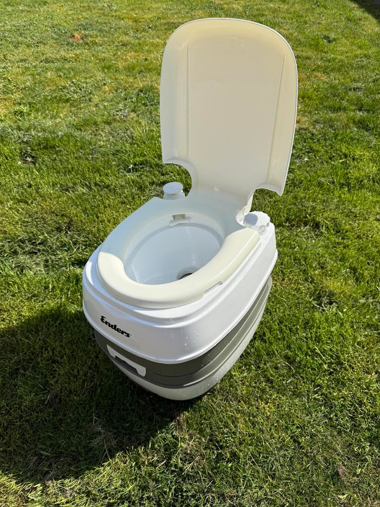 Chemisch toilet, Ophalen of Verzenden, Zo goed als nieuw