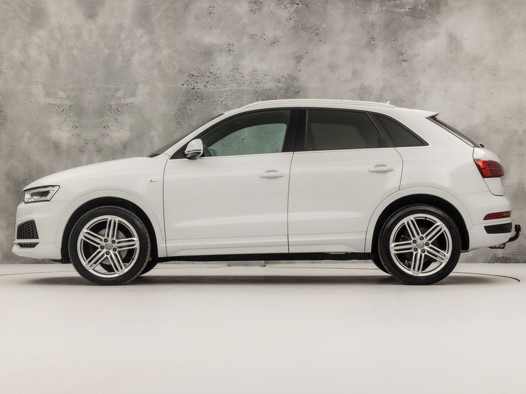 Audi Q3 1.4 TFSI S-Line Sport 150Pk Automaat (2X S-LINE, NAV, 12 maanden, 1380 kg, 4 cilinders, Leder en Stof
