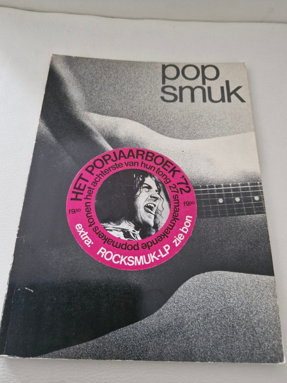 Popsmuk Het Popjaarboek '72 - Muziekboek met artiesten, Boeken, Ophalen of Verzenden, Gelezen, Artiest, Pim Oste, Gijsbert Hanekroot