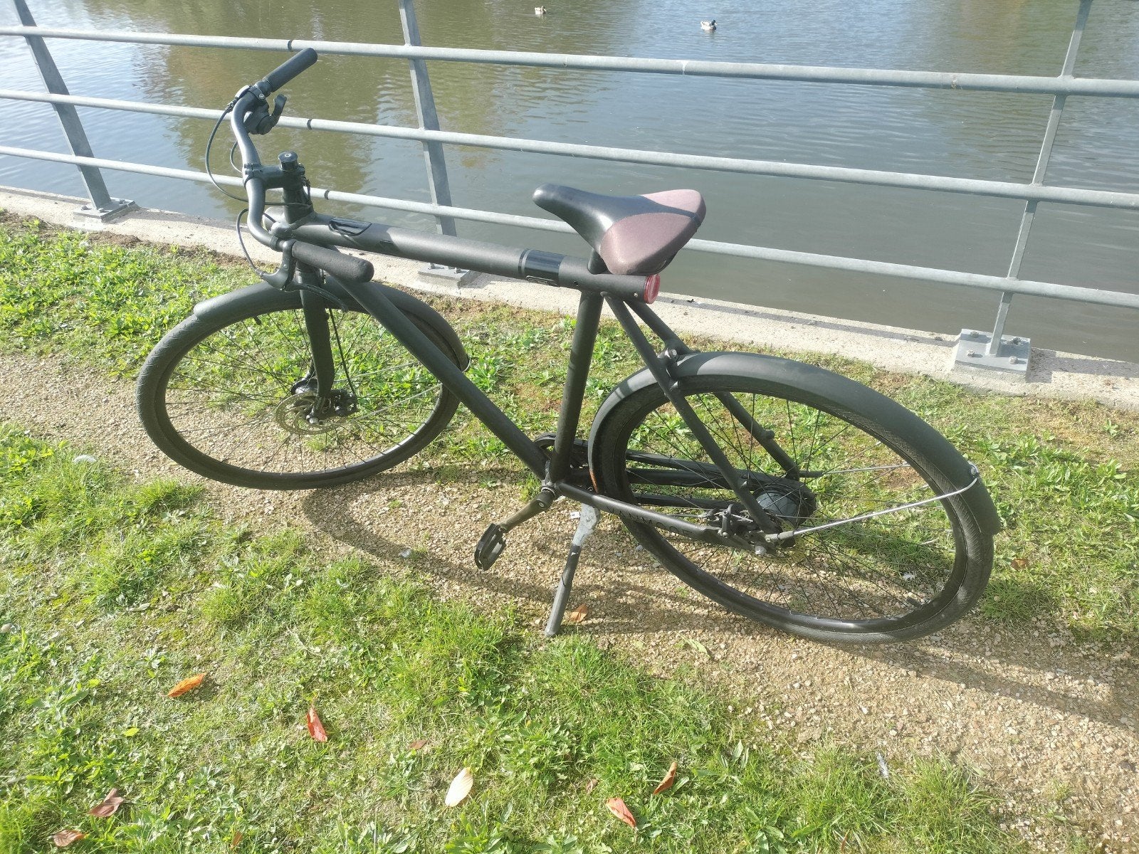 Foto 2 van stijlvolle vanmoof herenfiets
