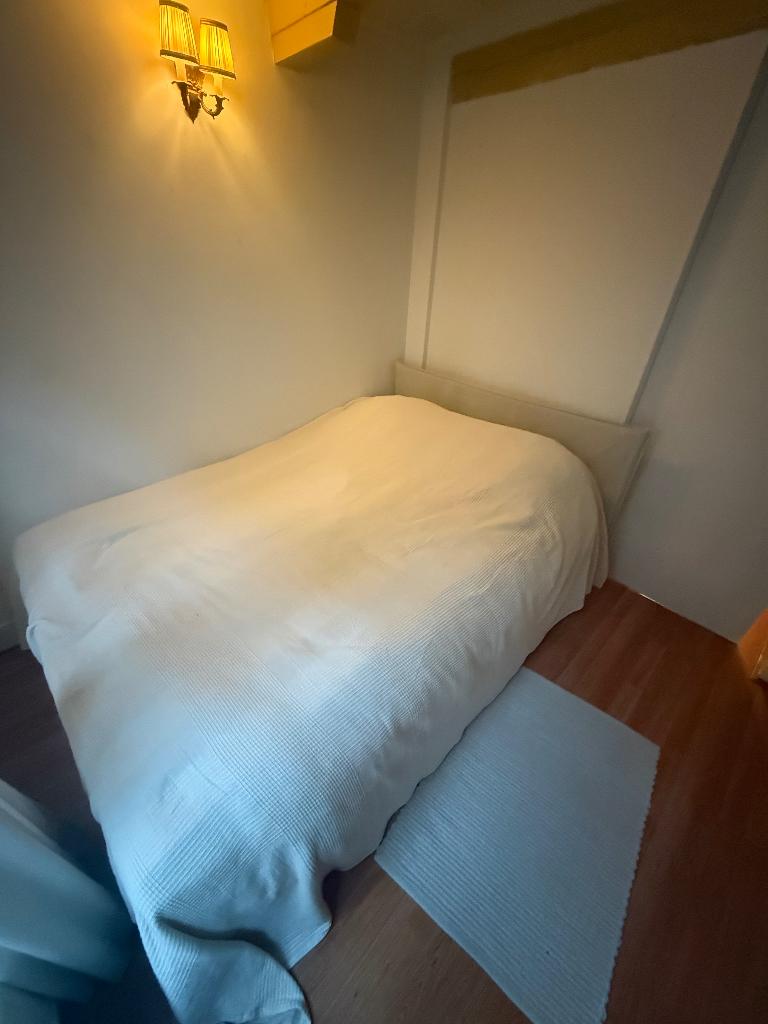 Bed incl. matras + topper, Huis en Inrichting, Slaapkamer | Bedden, Ophalen, Wit, 140 cm, Zo goed als nieuw